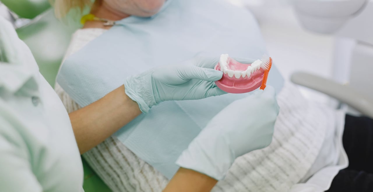 You are currently viewing Mon dentier me blesse, que faire ?